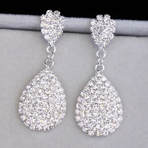 Platinum Plated Rhinestone Drop Earrings - Picture 3 of 6